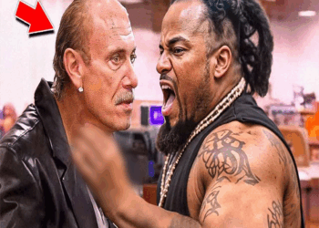 Customer KNO:CKS OUT Ashley Gold During HEA:TED Argu:ment | Hardcore Pawn